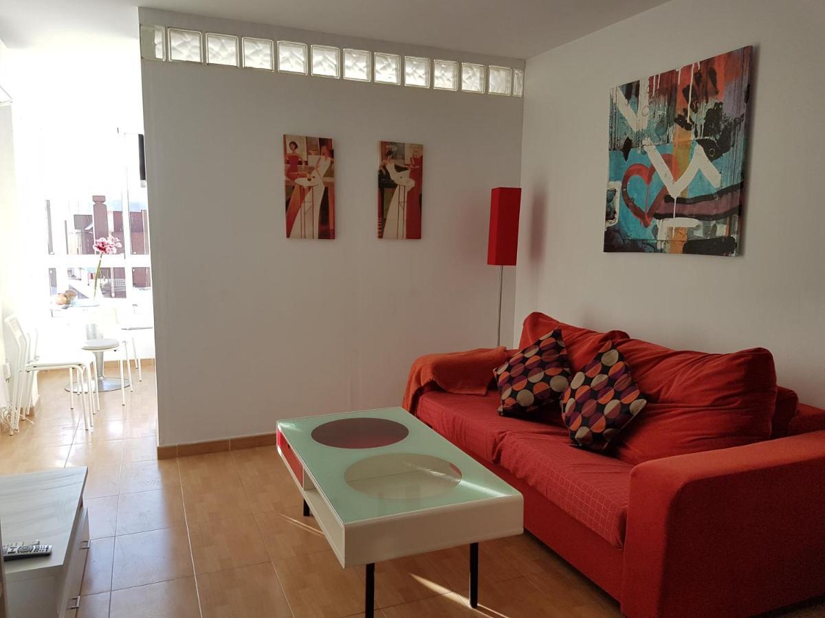 Mini Penthouse Close To Beach With Nice Seaviews Nerja Luaran gambar